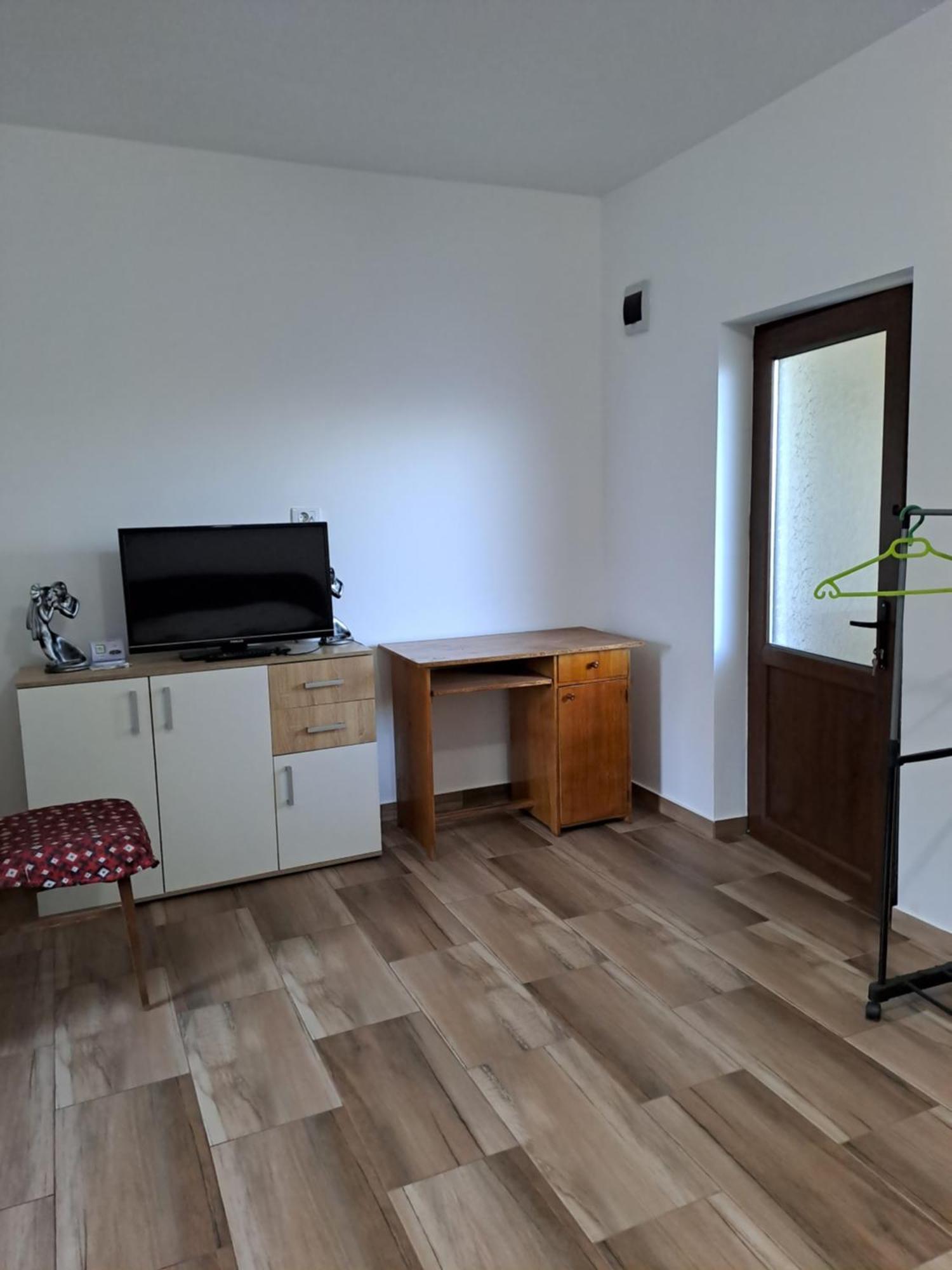 Bulgaru Apartment *